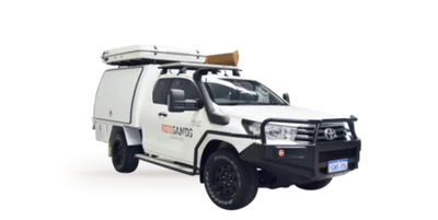 2-Personen-Allradcamper mit Dachzelt vehicle